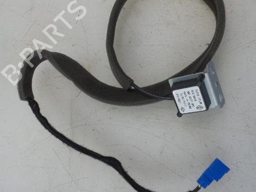Module électronique RENAULT CLIO IV Grandtour (KH_) 1.5 dCi 90 (KHN3, KHN4) (90 hp) 22487991