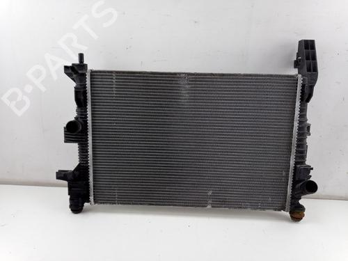 Used Water radiator FORD FOCUS III Turnier 1.0 EcoBoost (125 hp) 30755374