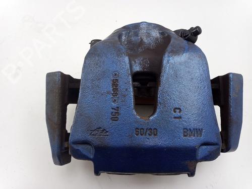 Højre bremsekaliber foran BMW X5 (F15, F85) xDrive 40e (313 hp) 22496902