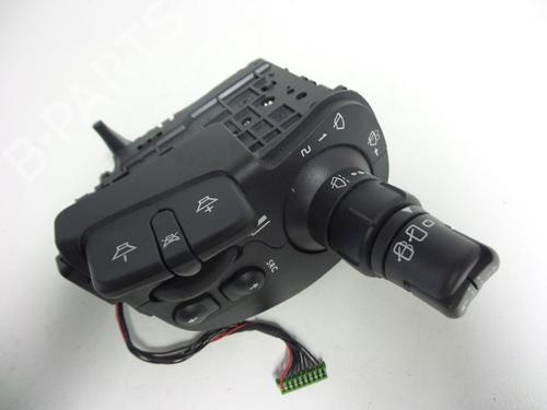 Used Steering column stalk RENAULT SCÉNIC II (JM0/1_) 1.5 dCi (JM02, JM13) (101 hp) 22455714