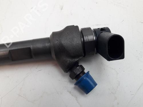 Injector SKODA OCTAVIA III Combi (5E5, 5E6) 1.6 TDI | BP22498210M100