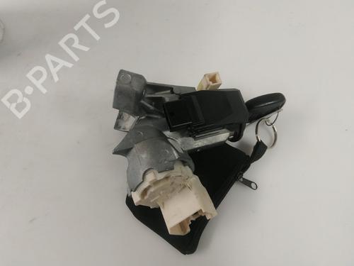 Used Ignition barrel TOYOTA YARIS (_P9_) 1.4 D-4D (NLP90_, NLP90R) (90 hp) 30327389