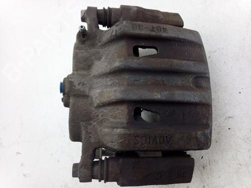 Etrier avant gauche Etrier avant gauche 37701988 37701988