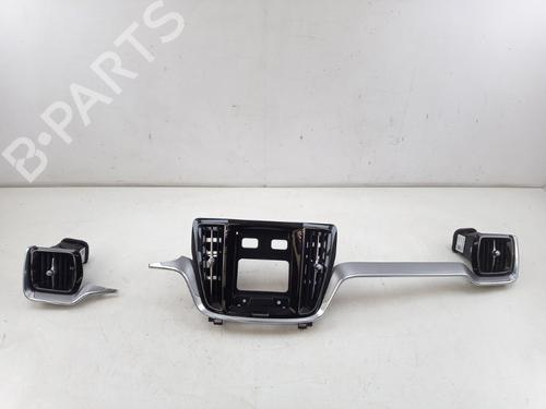 Used Other VOLVO V60 II (225) T8 Plug-in Hybrid AWD (390 hp) 30131974