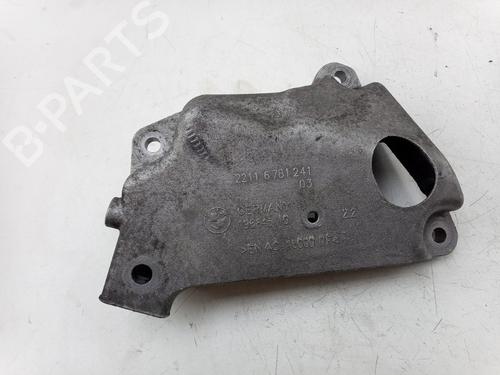 Used Engine mount BMW 5 Touring (F11) 520 d (184 hp) 26601885