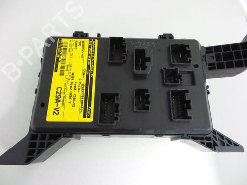 Fuse box FORD MONDEO III Saloon (B4Y) 2.0 TDCi | BP22455631E1 