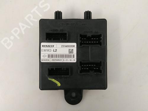 Ander RENAULT TWINGO III (BCM_, BCA_) 1.0 SCe 75 (73 hp) 24531802