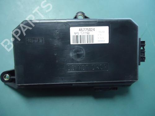Used Control unit Control unit FIAT STILO (192_) 1.2 16V (192_XA1B) (80 hp) 22466766 22466766