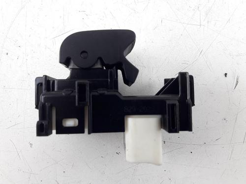 Switch TOYOTA YARIS (_P13_) 1.5 Hybrid (NHP130_, NHP130) | BP22498072I30 