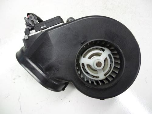 Used Heater blower motor PEUGEOT 807 (EB_) 2.2 HDi (128 hp) 22459638