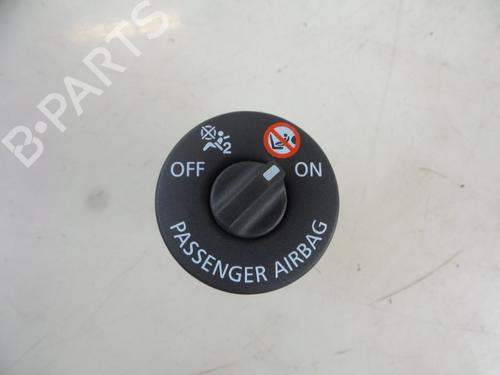 Used Switch RENAULT CLIO IV (BH_) 1.5 dCi 90 (90 hp) 22482393