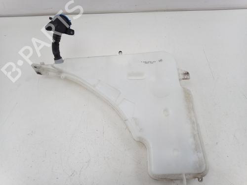 Used Windscreen washer tank BMW 4 Gran Coupe (F36) 420 i (184 hp) 23211923
