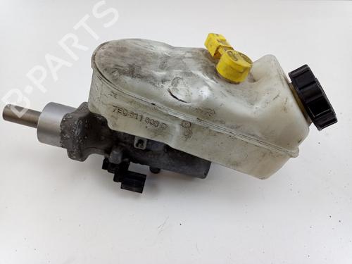 Used Brake master cylinder VW TRANSPORTER T6 Van (SGA, SGH, SHA, SHH) 2.0 TDI (114 hp) 22510717