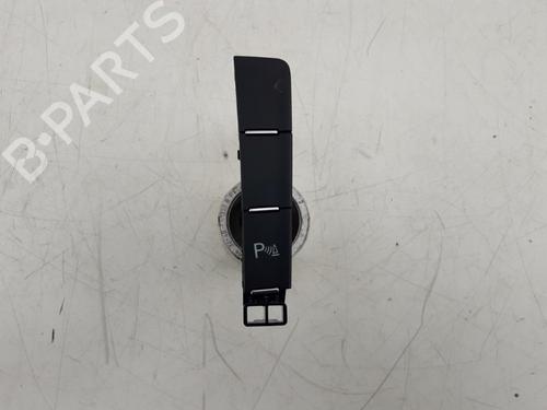 Used Switch VW GOLF VII (5G1, BQ1, BE1, BE2) 1.0 TSI (86 hp) 22500536