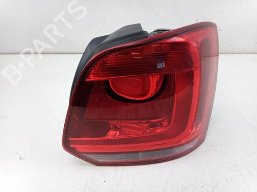 Højre baglygte VW POLO V (6R1, 6C1) 1.2 TSI (105 hp) 25899911