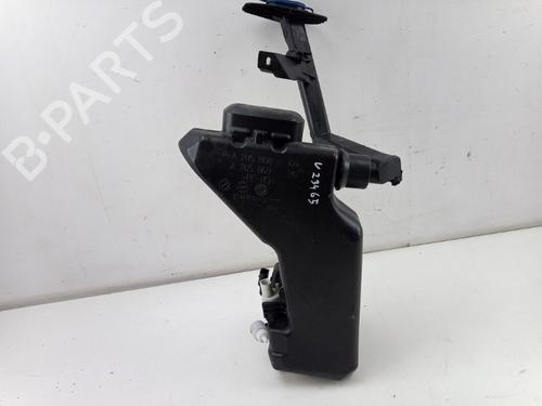 Used Windscreen washer tank Windscreen washer tank MERCEDES-BENZ C-CLASS T-Model (S205) C 180 BlueTEC / d (205.236) (116 hp) 35933390 35933390