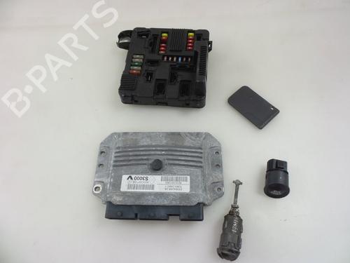 Elektronische module RENAULT MEGANE II Estate (KM0/1_) 1.6 (113 hp) 22481468