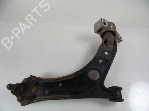 Used Right front suspension arm VW CADDY III Box Body/MPV (2KA, 2KH, 2CA, 2CH) 1.9 TDI (105 hp) 22475991