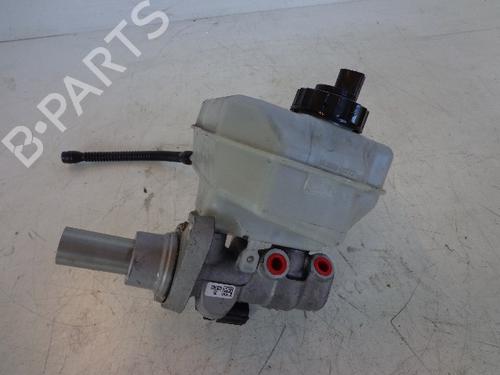 Used Brake master cylinder VW PASSAT B7 Variant (365) 2.0 TDI (140 hp) 22466717