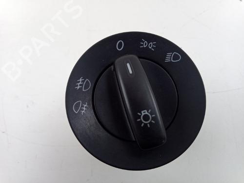 Forlygtekontakt VW TRANSPORTER T5 Van (7HA, 7HH, 7EA, 7EH) 2.0 TDI (114 hp) 28196840