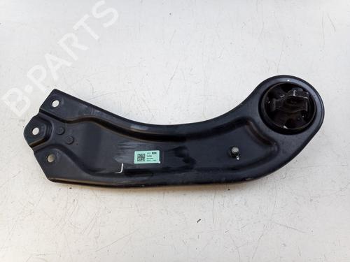 Used Right rear suspension arm Right rear suspension arm HYUNDAI SANTA FE V (MX5) 1.6 T-GDI PHEV HTRAC (253 hp) 33245415 33245415