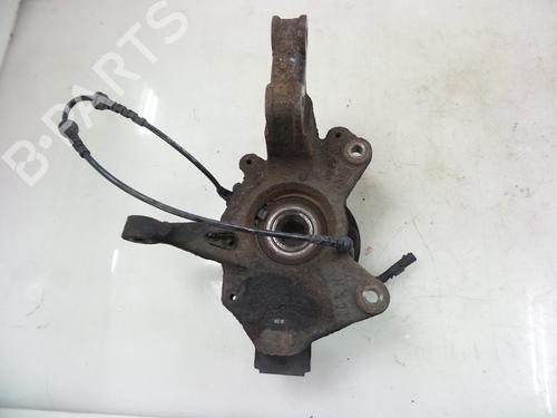 Used Left front steering knuckle RENAULT GRAND SCÉNIC III (JZ0/1_) 1.6 16V (JZ0U) (109 hp) 22484396