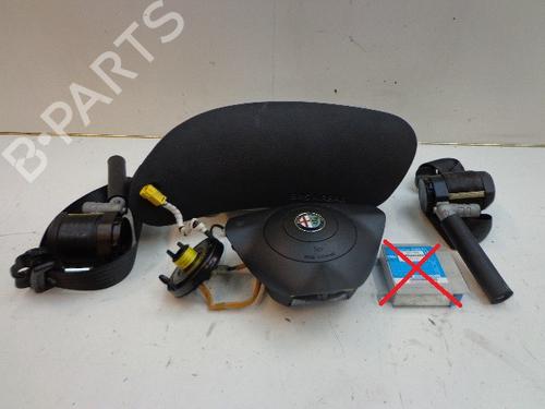 Used Airbag Kit ALFA ROMEO 166 (936_) 2.4 JTD (936AXC00, 936AXD01) (175 hp) 22469276