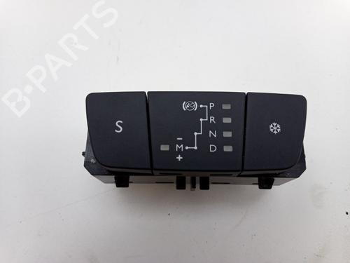 Used Switch PEUGEOT 308 SW II (LC_, LJ_, LR_, LX_, L4_) 1.6 BlueHDi 120 (120 hp) 22496477