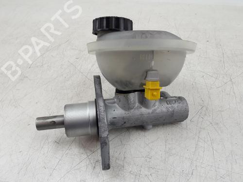 Used Brake master cylinder PORSCHE 911 Convertible (997) 3.8 Carrera S (355 hp) 22500094