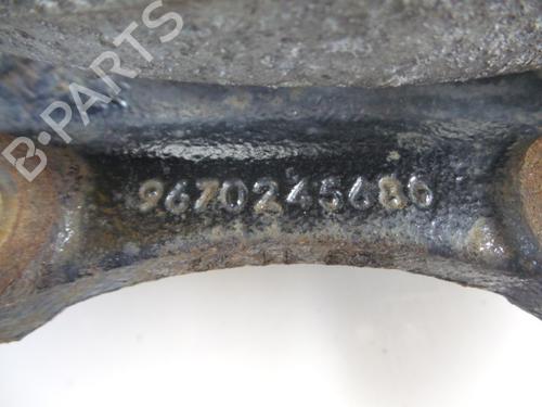 Left rear steering knuckle PEUGEOT 508 I (8D_) 2.0 HDi Hybrid4 AWC | BP22477541M27 