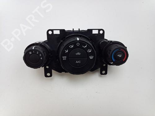 Used Climate control FORD ECOSPORT 1.0 EcoBoost (125 hp) 22514175