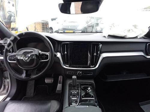 Steering wheel VOLVO V60 II (225) T8 Plug-in Hybrid AWD | BP30159772C49