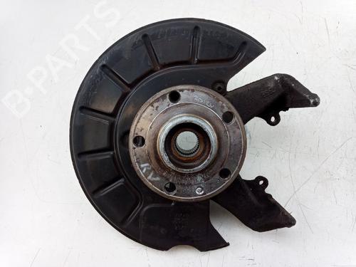 Used Right front steering knuckle SKODA OCTAVIA II (1Z3) 1.2 TSI (105 hp) 22495394