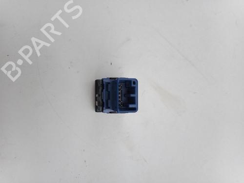 Switch TOYOTA YARIS (_P13_) 1.5 Hybrid (NHP130_) | BP27260908I30 