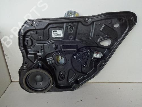 Rudehejsemekanisme Højre bagtil VOLVO V60 I (155) T3 (150 hp) 22471515