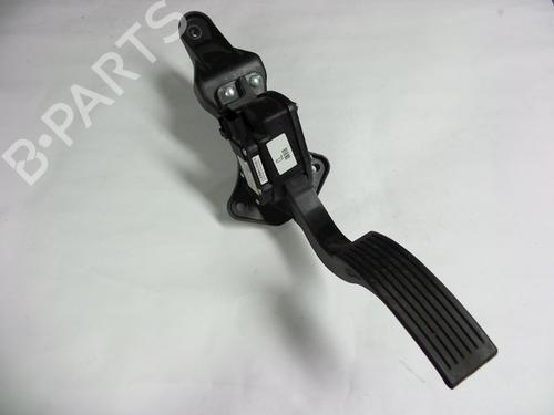 Used Pedal HYUNDAI SANTA FÉ II (CM) 2.2 CRDi (155 hp) 22464513