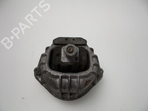 Used Engine mount BMW 3 Touring (E91) 320 d (163 hp) 22472732