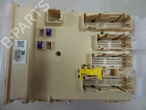 Fuse box TOYOTA AURIS Estate (_E18_) 1.8 Hybrid (ZWE186_, ZWE186R, ZWE186H) | BP22488297E1 