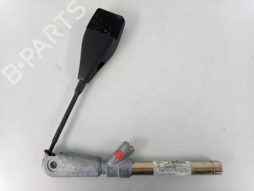 Pre-tensor frente esquerdo RENAULT MEGANE II (BM0/1_, CM0/1_) 1.5 dCi (BM0F, BM0T, BM2B, CM0F, CM0T) (82 hp) 22468592