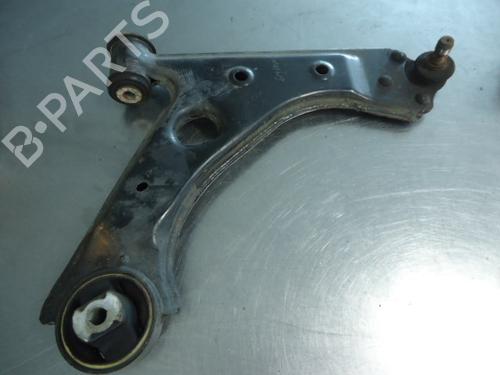 Used Right front suspension arm ALFA ROMEO MITO (955_) 1.3 MultiJet (955AXT1A) (84 hp) 22470738