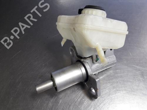 Used Brake master cylinder AUDI A4 B8 (8K2) 2.0 TDI (143 hp) 22491750
