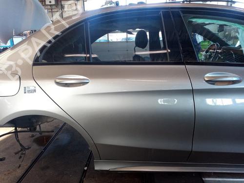 Dør højre bagtil Dør højre bagtil MERCEDES-BENZ C-CLASS (W205) C 300 de (205.013) (306 hp) 34474575 34474575