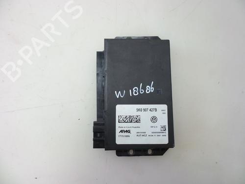 Used Electronic module VW TOURAN (1T3) 2.0 TDI (140 hp) 22487749