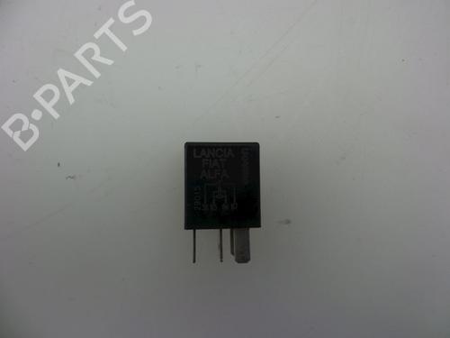 Used Electronic sensor FIAT DOBLO Cargo (263_) 1.6 D Multijet (263WXD1B, 263WXR1B, 263WXX1B, 263ZXD1B,... (105 hp) 22486653