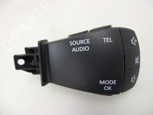 Used Steering wheel controls RENAULT ESPACE V (JR_) 1.6 TCe 200 (200 hp) 22482118