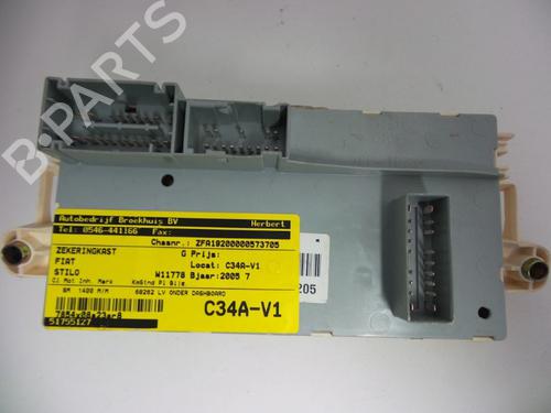 Fuse box FIAT STILO (192_) 1.4 16V (192AXH1B, 192BXH1B) | BP22460777E1