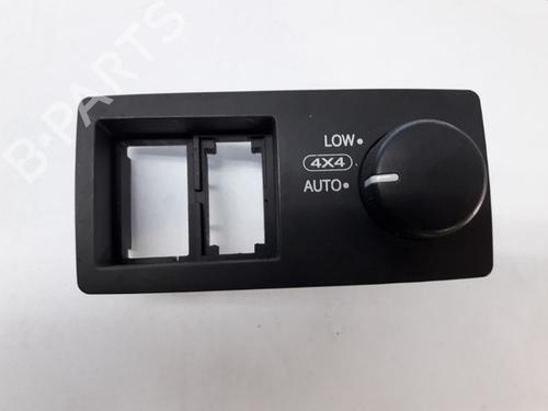 Used Switch KIA SORENTO I (JC) 2.5 CRDi 4WD (140 hp) 22506098