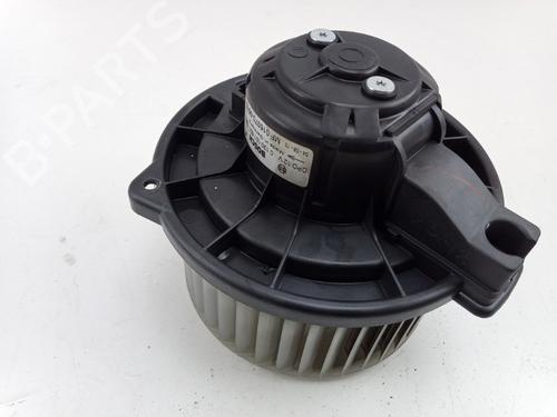 Varmeblæser TOYOTA COROLLA (_E12_) 1.6 VVT-i (ZZE121_, ZZE121R) (110 hp) 32197600
