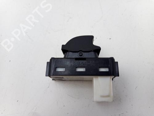 Switch PEUGEOT 3008 II SUV (MC_, MR_, MJ_, M4_) 1.6 BlueHDi 120 | BP22492949I30