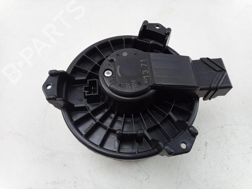 Ventilator motor TOYOTA YARIS (_P13_) 1.3 (NSP130_, NSP130) (99 hp) 29925333